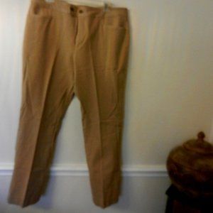 Chaps Neutral Capri 16